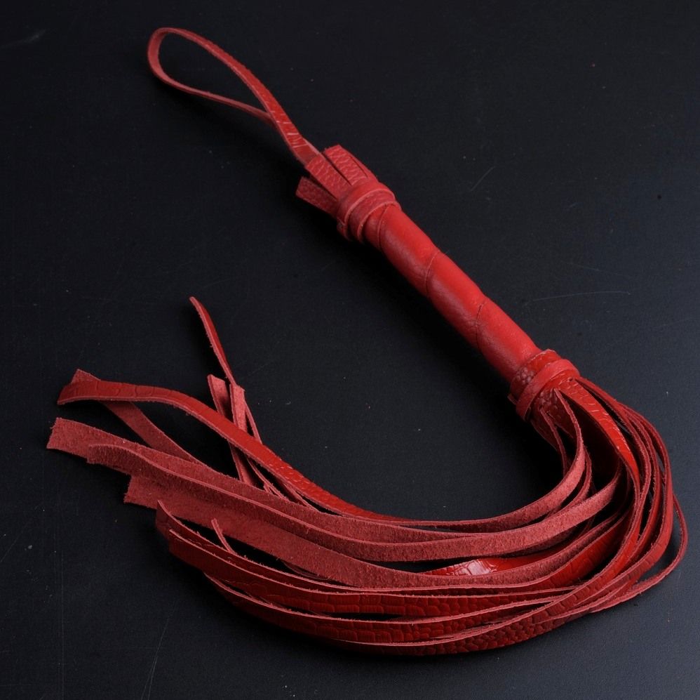 Красная мини-плеть - 40 см. 